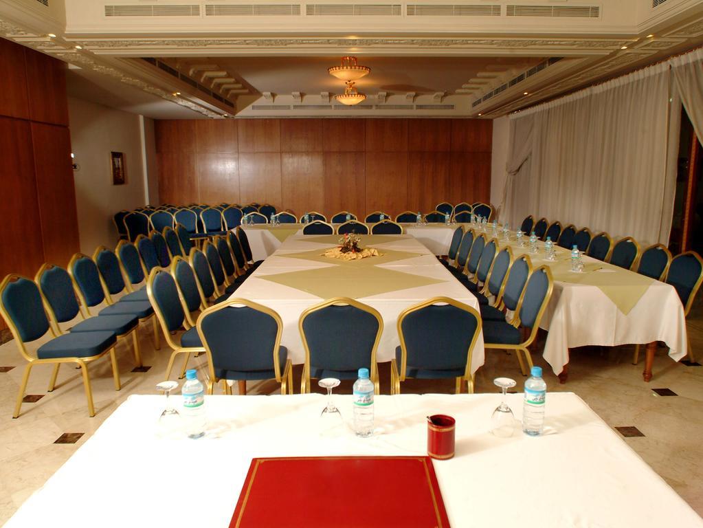ホテル Ramada By Wyndham フェズ エクステリア 写真